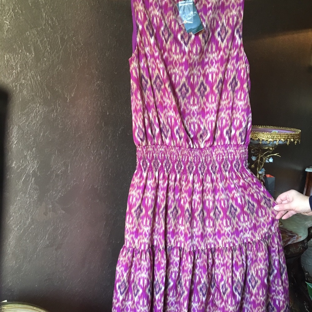 Dress - Picture 2 of 3